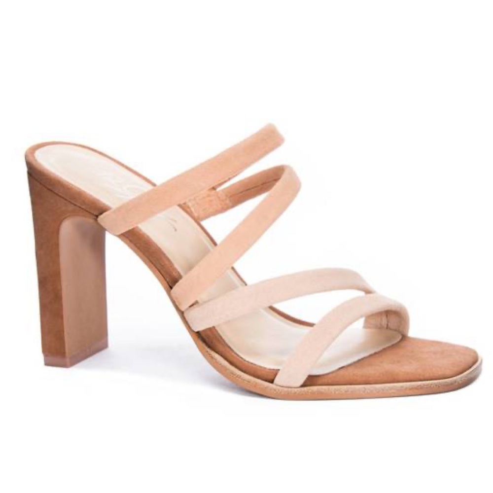 Like New 42 Gold Lonnie Suede Sandal size 6